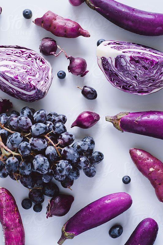 Berry Bonanza Farm-Fresh Sweetness Trove